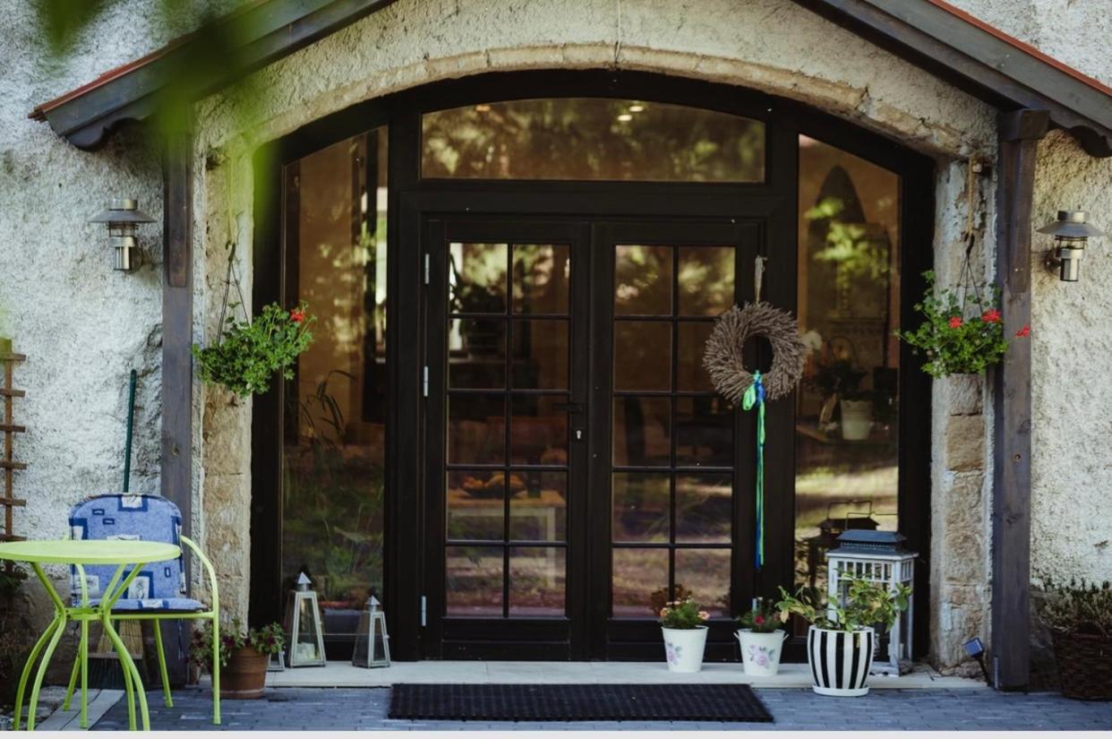 Bed and Breakfast Lawendowa Stajnia Lwowek Slaski Exterior foto