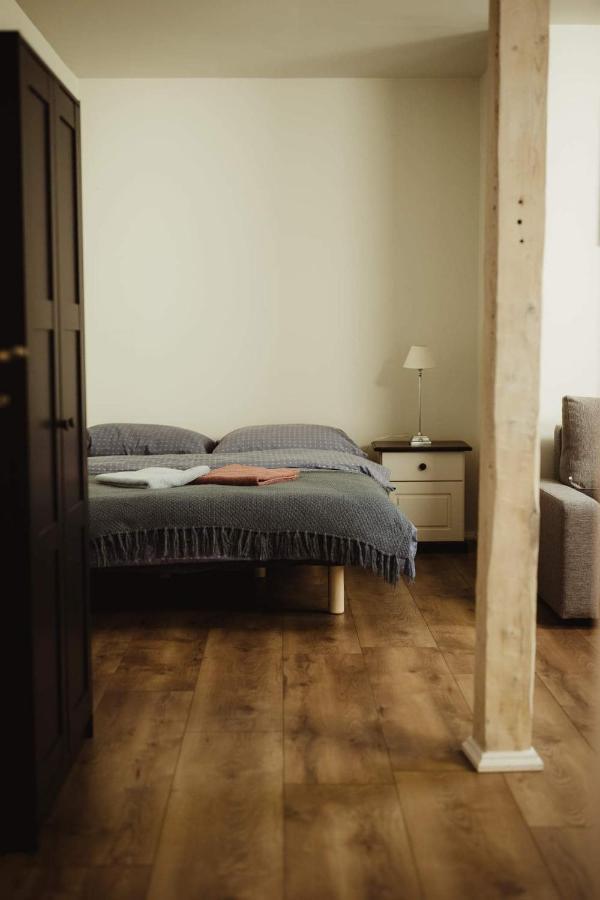 Bed and Breakfast Lawendowa Stajnia Lwowek Slaski Exterior foto